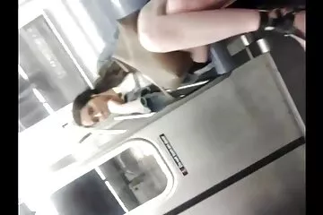 زوجتي تغوي السباك وتقدم لها سكس ورقص عربي كس