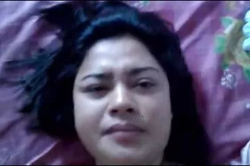 حاول زوجان من سكسي عربي فول الطلاب من اليابان ممارسة الجنس BDSM على سرير واسع.