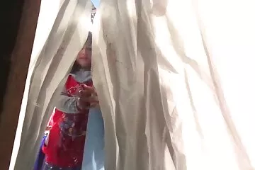 حصلت شقراء الحمار على وظيفة عربي سكسي رئيسية الفراش.